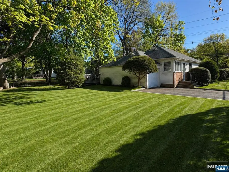 8 Cornwall Road, Glen Rock, NJ 07452 - #2