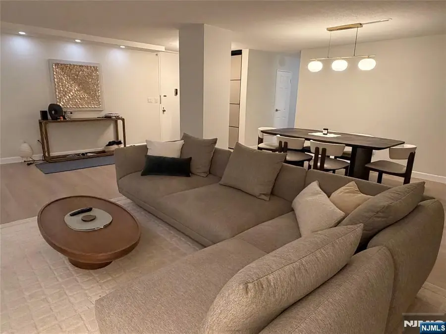 200 Winston 1205, Cliffside Park, NJ 07010 - #3