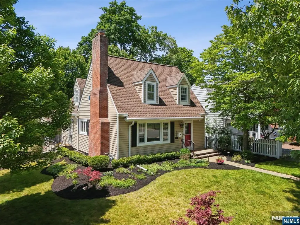 428 Fairfield Avenue, Ridgewood, NJ 07450 - #1