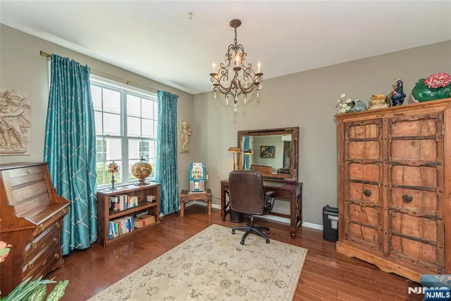 6 Mc Nish Way, Caldwell, NJ 07006 - #2