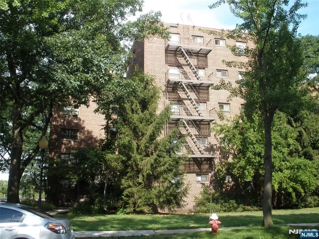 3021 Edwin Avenue 4B, Fort Lee, NJ 07024 - #1