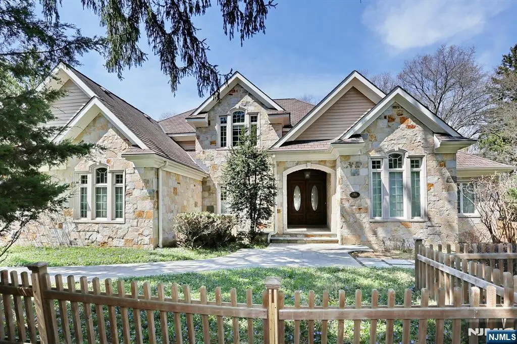 285 E Saddle River Road, Upper Saddle River, NJ 07458 - #1