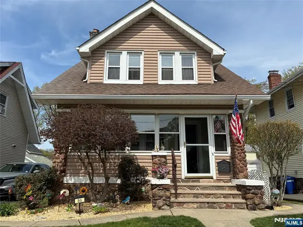 86 Van Houten, Belleville, NJ 07109