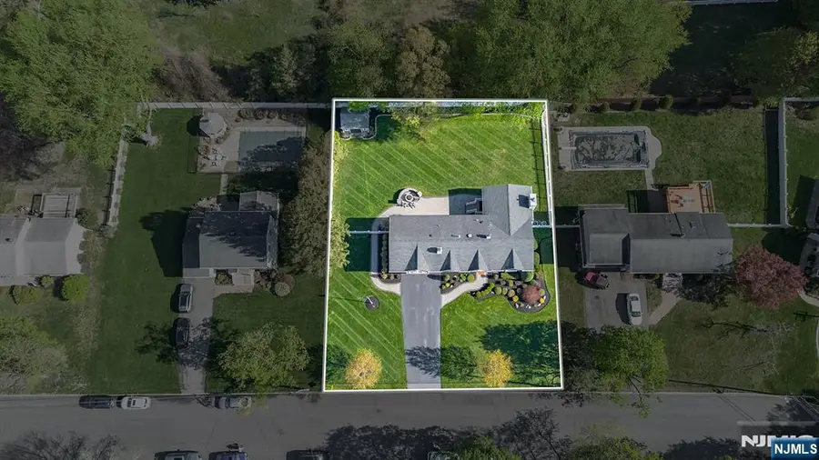 47 Colfax Drive, Pequannock, NJ 07440 - #3