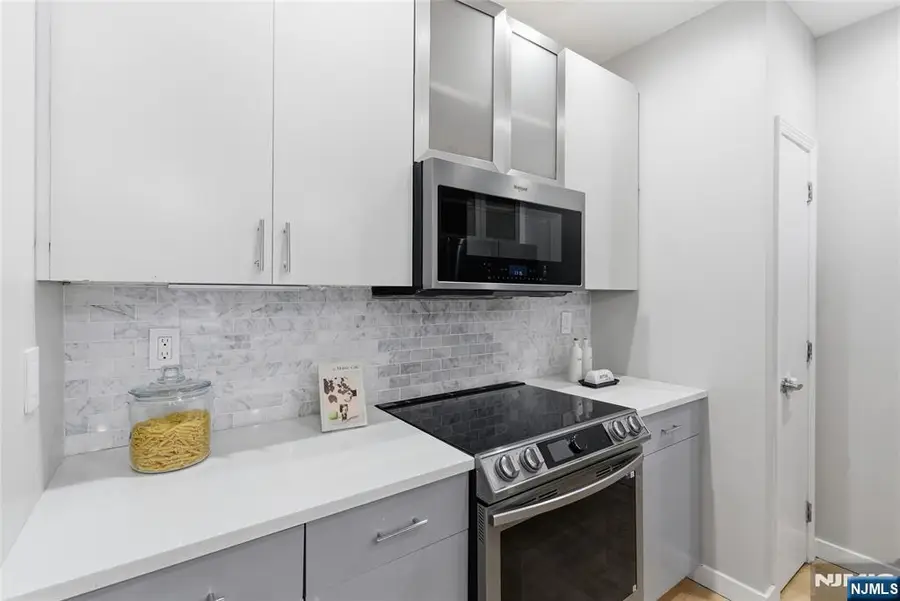 26 Ave At Port Imperial 417, West New York, NJ 07093 - #3