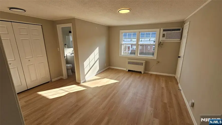 64 Hastings B, Rutherford, NJ 07070 - #3