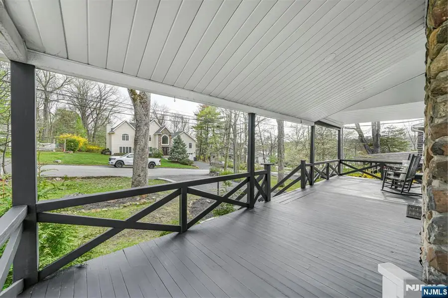 8 Mountainside Drive, Wayne, NJ 07470 - #2