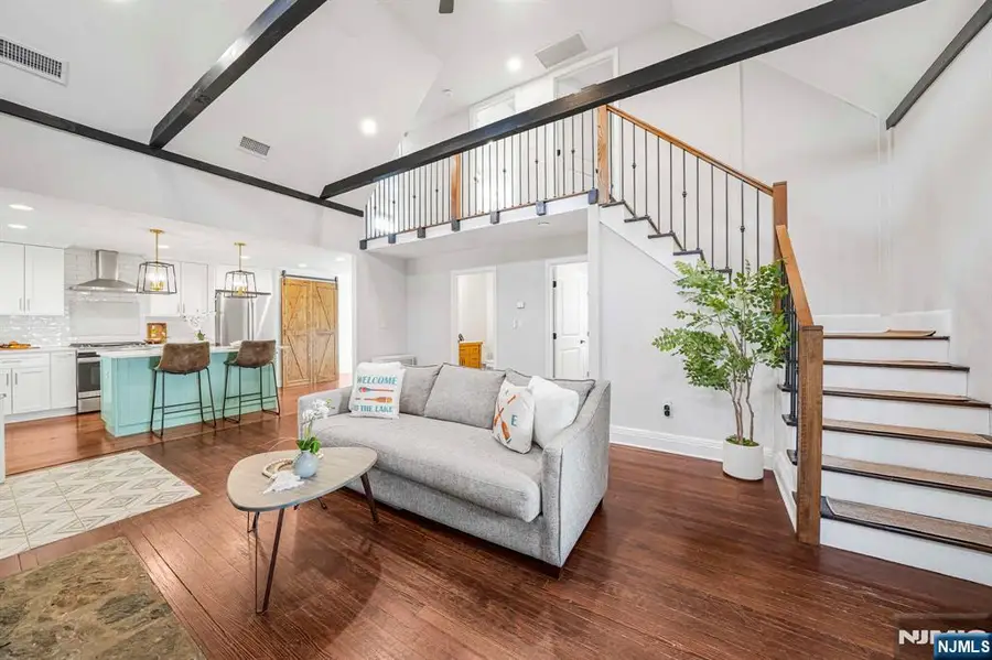 8 Mountainside Drive, Wayne, NJ 07470 - #3