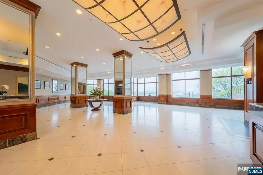 100 Old Palisade Road 917, Fort Lee, NJ 07024 - #3