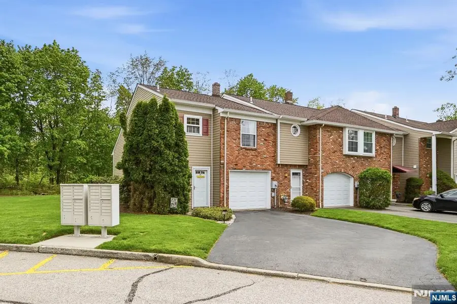 15 Dena Drive, Wanaque, NJ 07465 - #2