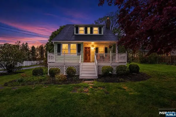 7 Shores Road, Mendham Township, NJ 07869