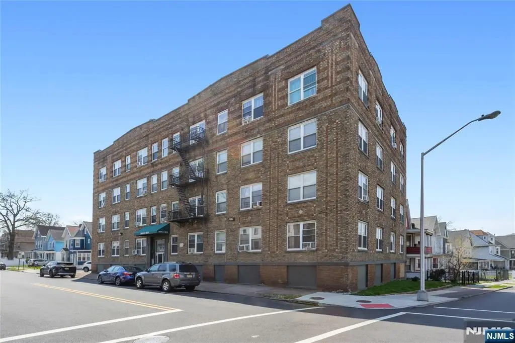 133 Maple Avenue 405, East Orange, NJ 07017 - #1