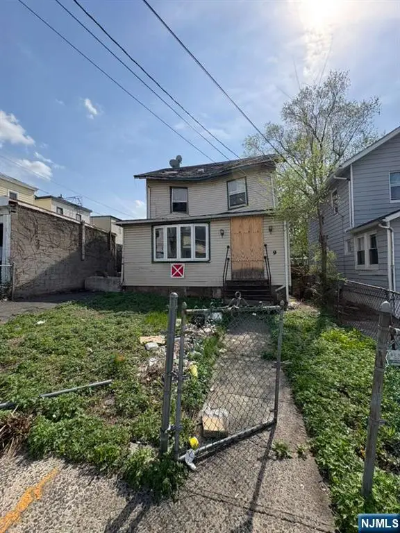 9 Herpers Street, Irvington, NJ 07111 - #2