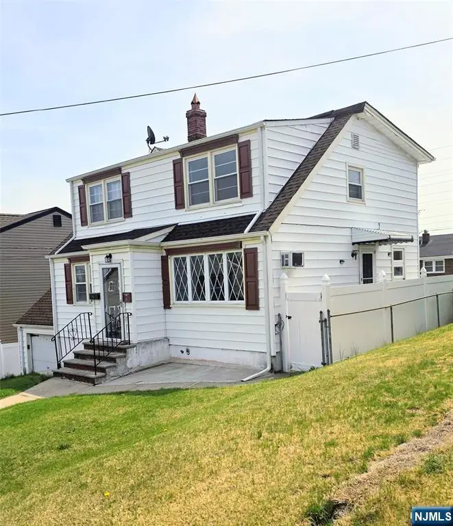 7 Barnard Place, North Arlington, NJ 07031 - #1