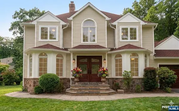 157 Glen Road, Denville Township, NJ 07834