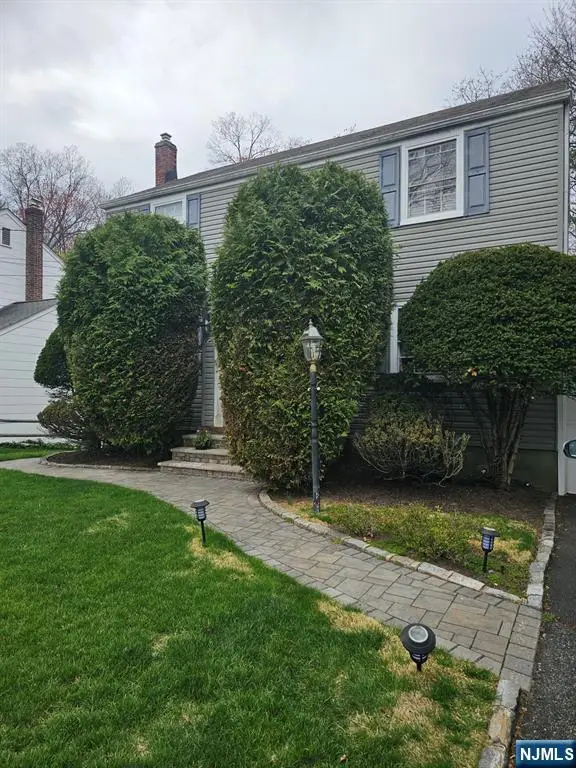 27 Longacre Drive, Livingston, NJ 07039 - #2