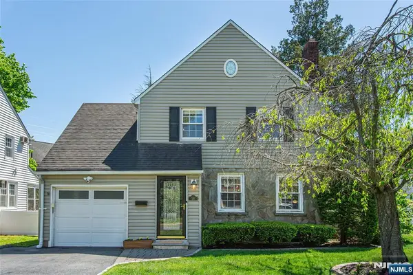 16 Haines Drive, Bloomfield, NJ 07003