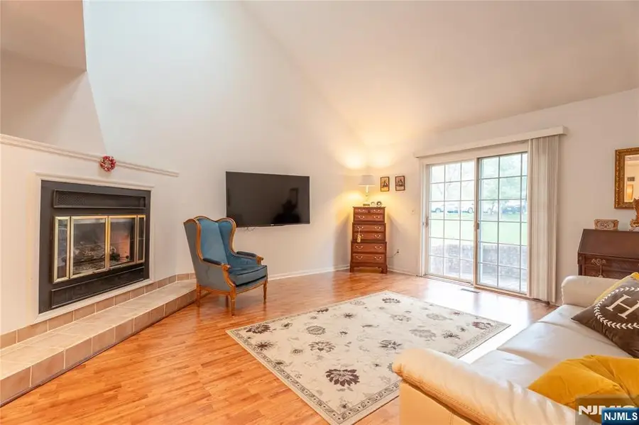 16 Cable, Montville, NJ 07045 - #3