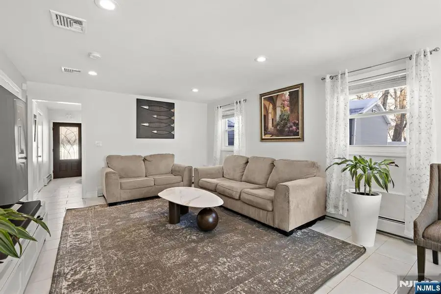 11 Belmont Avenue, Emerson, NJ 07630 - #3