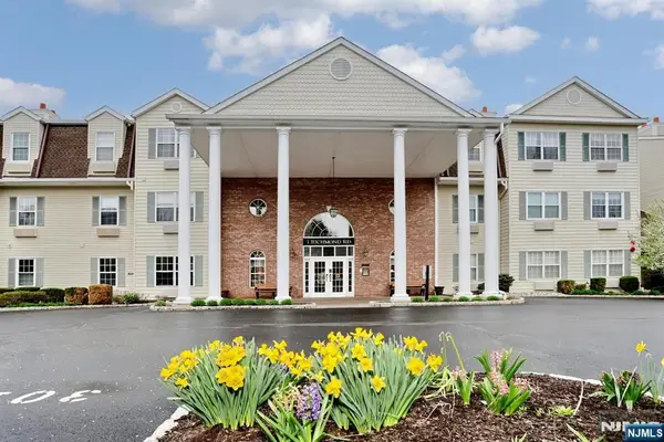 1314 Richmond Road, West Milford, NJ 07480