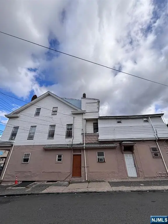 564 River Street, Paterson, NJ 07524 - #3