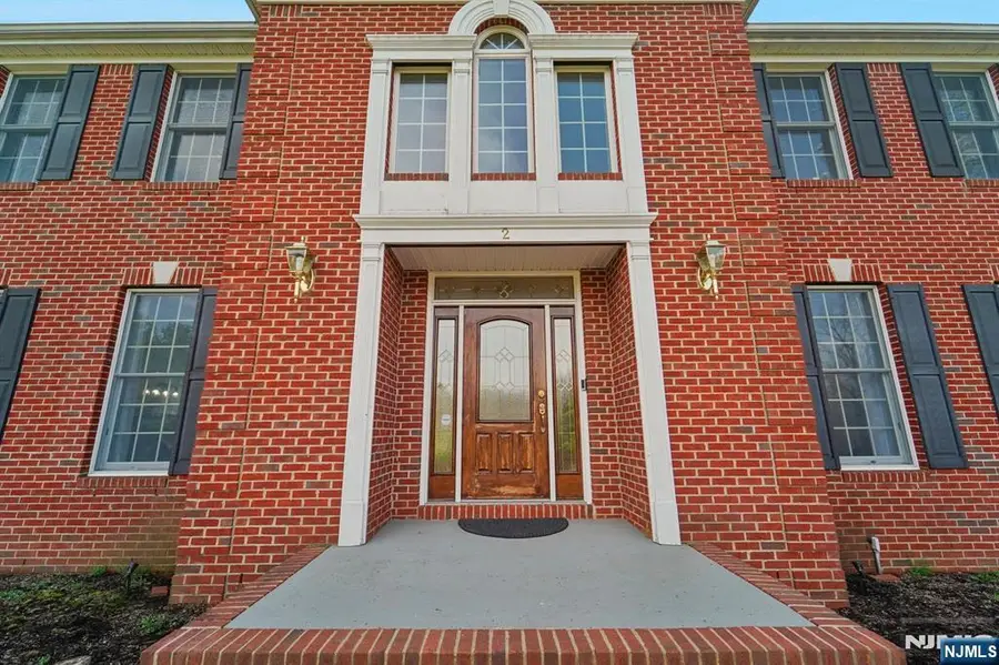 2 Harvest Lane, Washington, NJ 07853 - #2