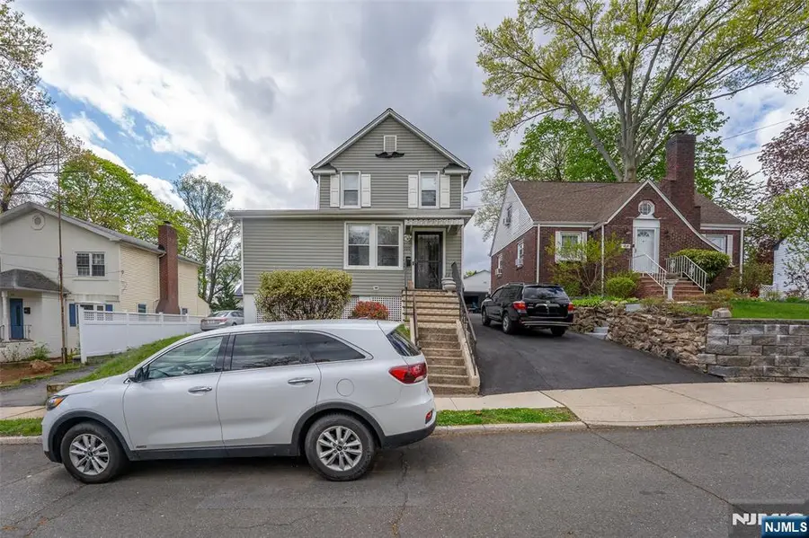 100 Washington Place, Teaneck, NJ 07666 - #2