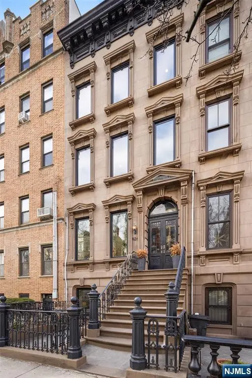 926 Hudson Street, Hoboken, NJ 07030 - #1