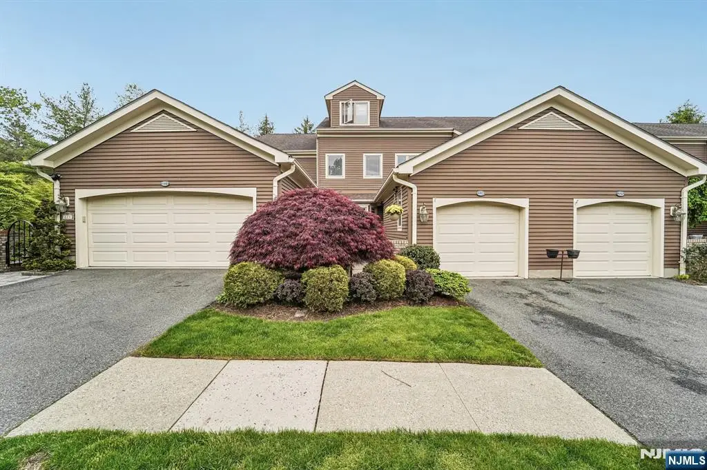 224 Westervelt Lane, Mahwah, NJ 07430 - #1