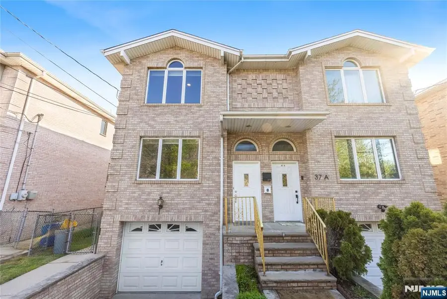 37 Palisades Boulevard B, Palisades Park, NJ 07650 - #2