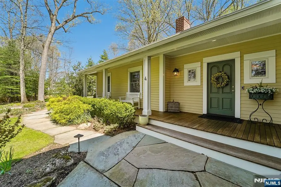 4 Conklin Court, Allendale, NJ 07401 - #2