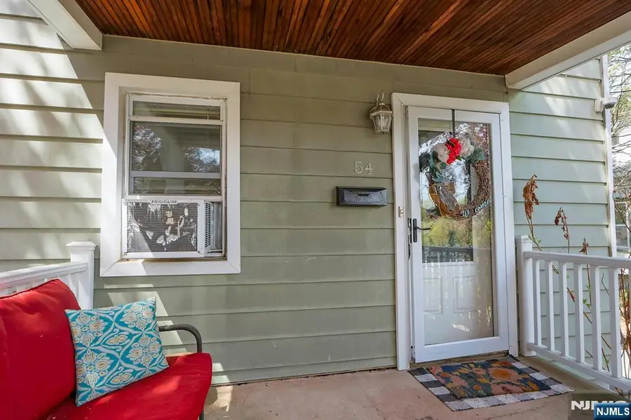 54 Chestnut Avenue, Park Ridge, NJ 07656 - #3