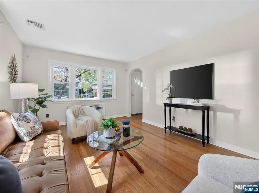 832 Summit Avenue, Hackensack, NJ 07601 - #2