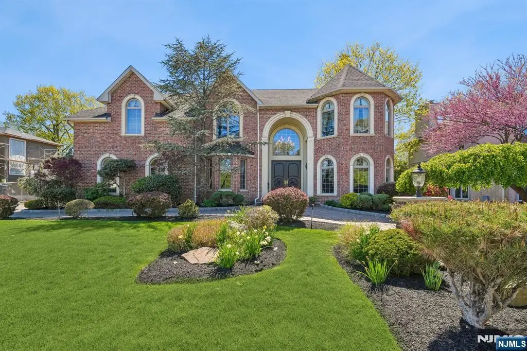 7 Jean Drive, Englewood Cliffs, NJ 07632 - #1