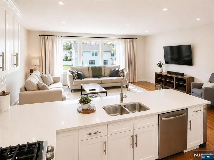 20 Zazzetti Street 2, Waldwick, NJ 07463 - #2