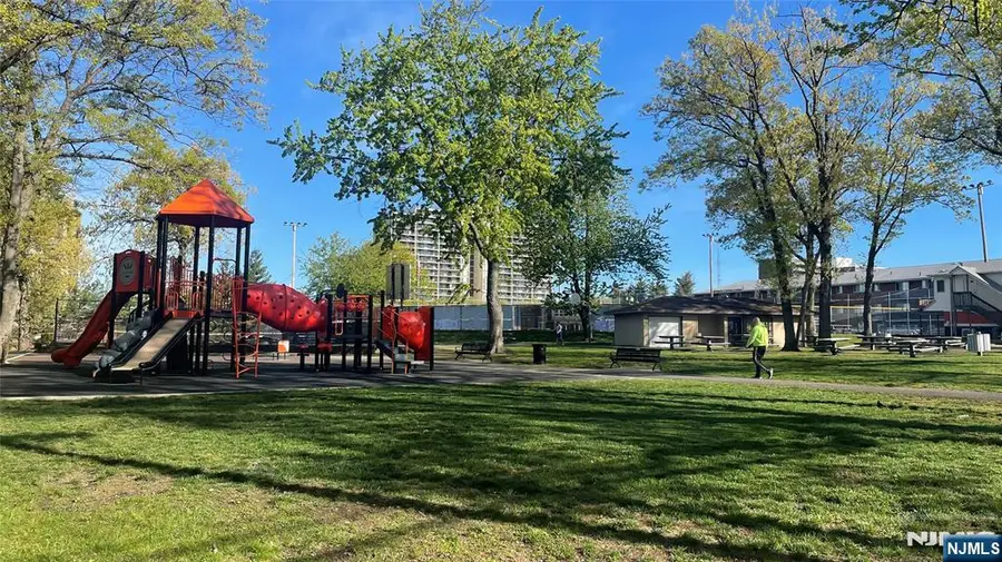 1275 Anderson Avenue A4, Fort Lee, NJ 07024 - #2