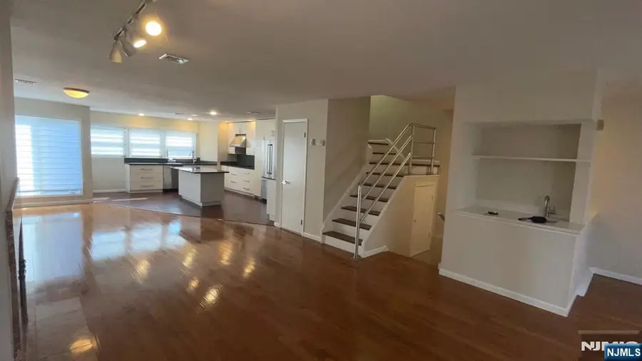 1275 Anderson Avenue A4, Fort Lee, NJ 07024 - #3