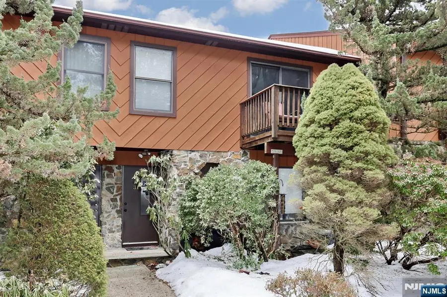 3 Brookside Heights 61, Wanaque, NJ 07465 - #2