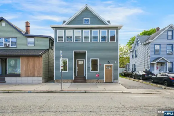 532 Ringwood Avenue, Wanaque, NJ 07465