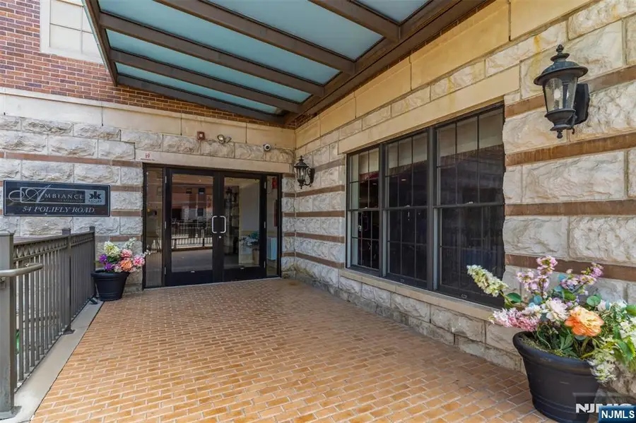 54 Polifly 103, Hackensack, NJ 07601 - #2