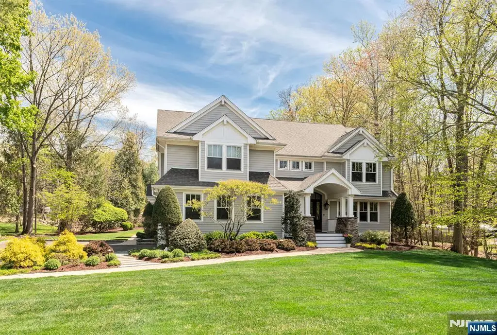 8 Mill Glen Court, Upper Saddle River, NJ 07458 - #1