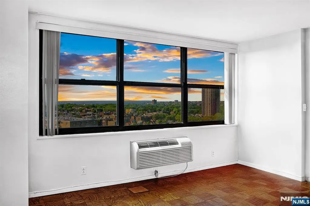 7004 Kennedy Boulevard 38A, Guttenberg, NJ 07093 - #1