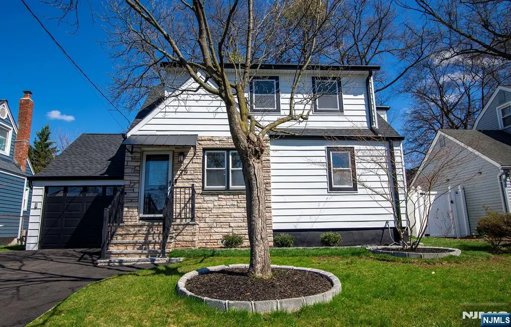 25 Windsor Drive, Dumont, NJ 07628 - #1