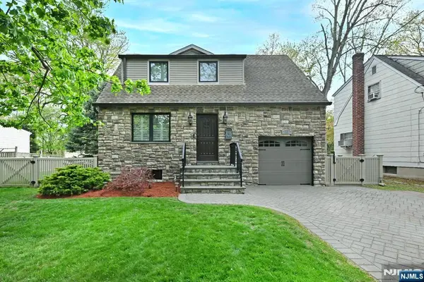 12 Morningside Avenue, Cresskill, NJ 07626