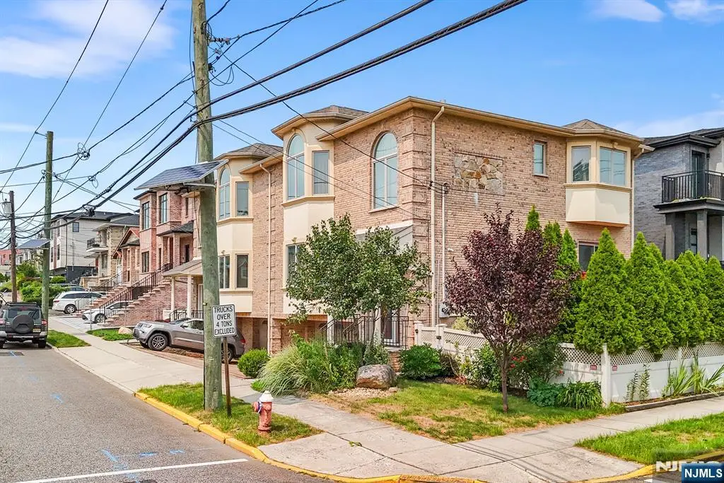 231B E Harriet Avenue 231B, Palisades Park, NJ 07650 - #1