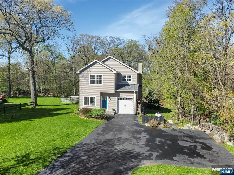 317 Stag Hill Road, Mahwah, NJ 07430 - #2