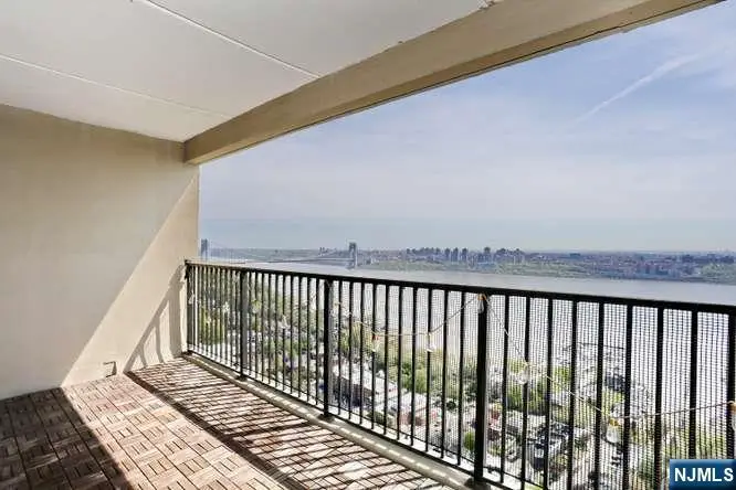 6 Horizon 2405, Fort Lee, NJ 07024 - #2