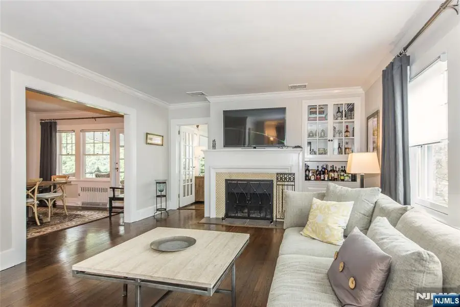 34 Oakwood Avenue, Montclair, NJ 07043 - #3