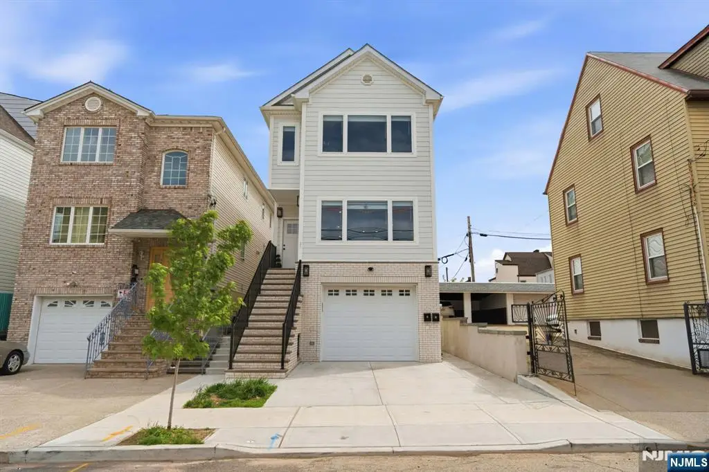 31 Patterson Street, Harrison, NJ 07029 - #1