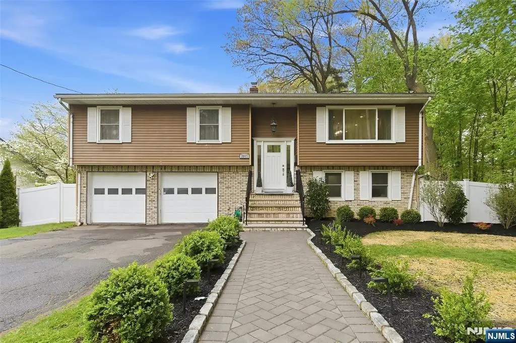 1067 Stasia Street, Teaneck, NJ 07666 - #1